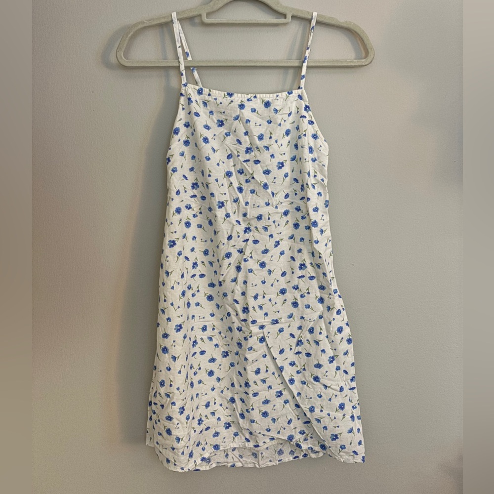 American Eagle Outfitters White and Blue Floral Mini Dress